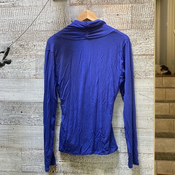 Soft Surroundings | Surplice/Faux-Wrap Long-Sleeved V-Neck Top - M, Blue - Picture 3 of 8